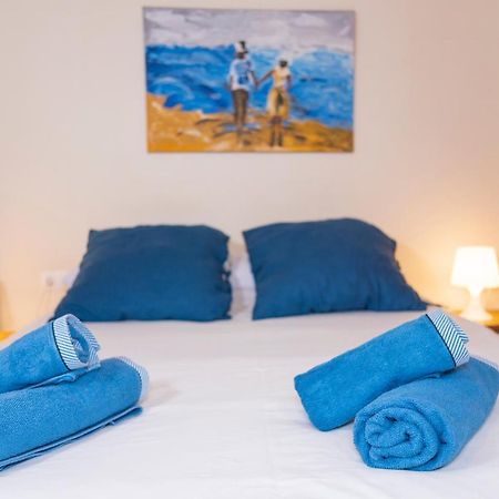 Studio In City Center Next To The Beach マラガ エクステリア 写真