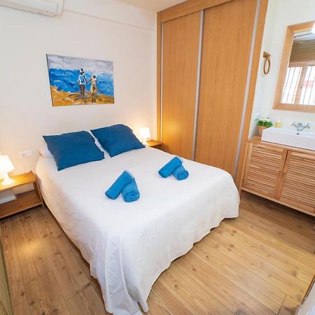 Studio In City Center Next To The Beach マラガ エクステリア 写真